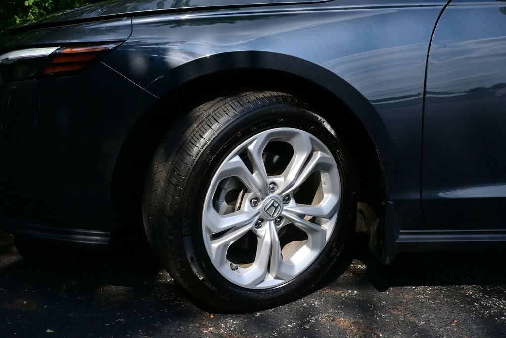 Certified 2025 Honda Accord LX image 24