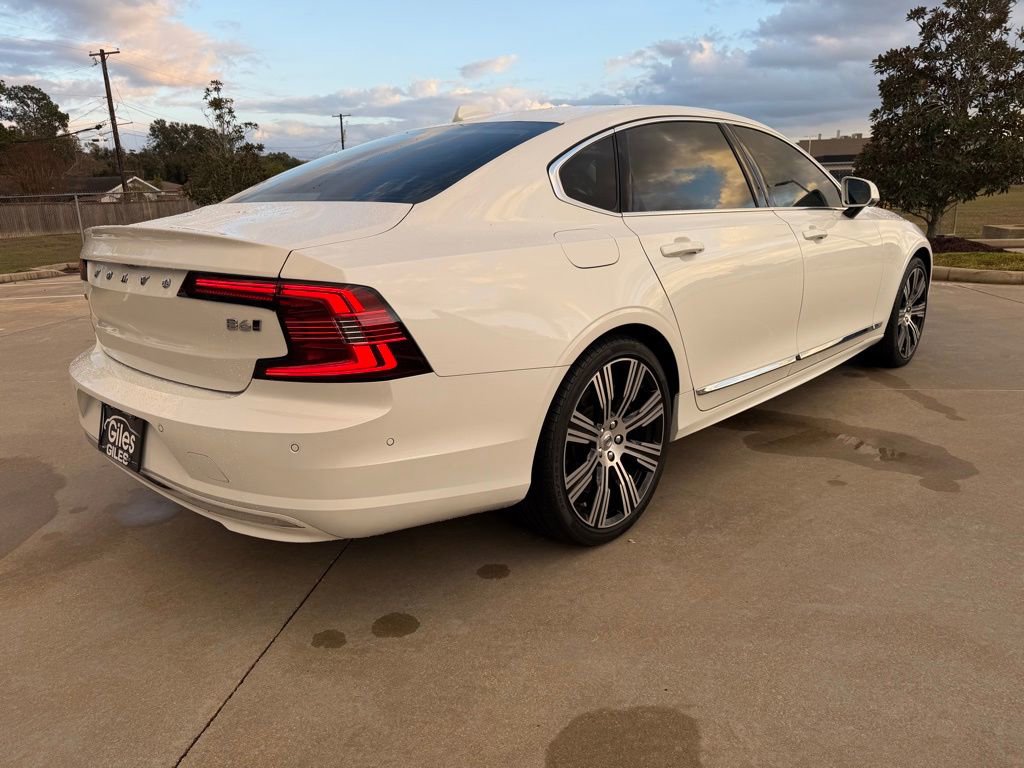 Used 2023 Volvo S90 B6 Ultimate image 5