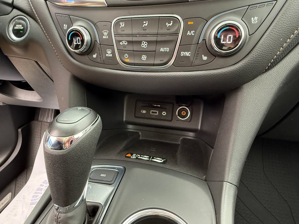 Certified 2021 Chevrolet Equinox Premier AWD/4WD image 27