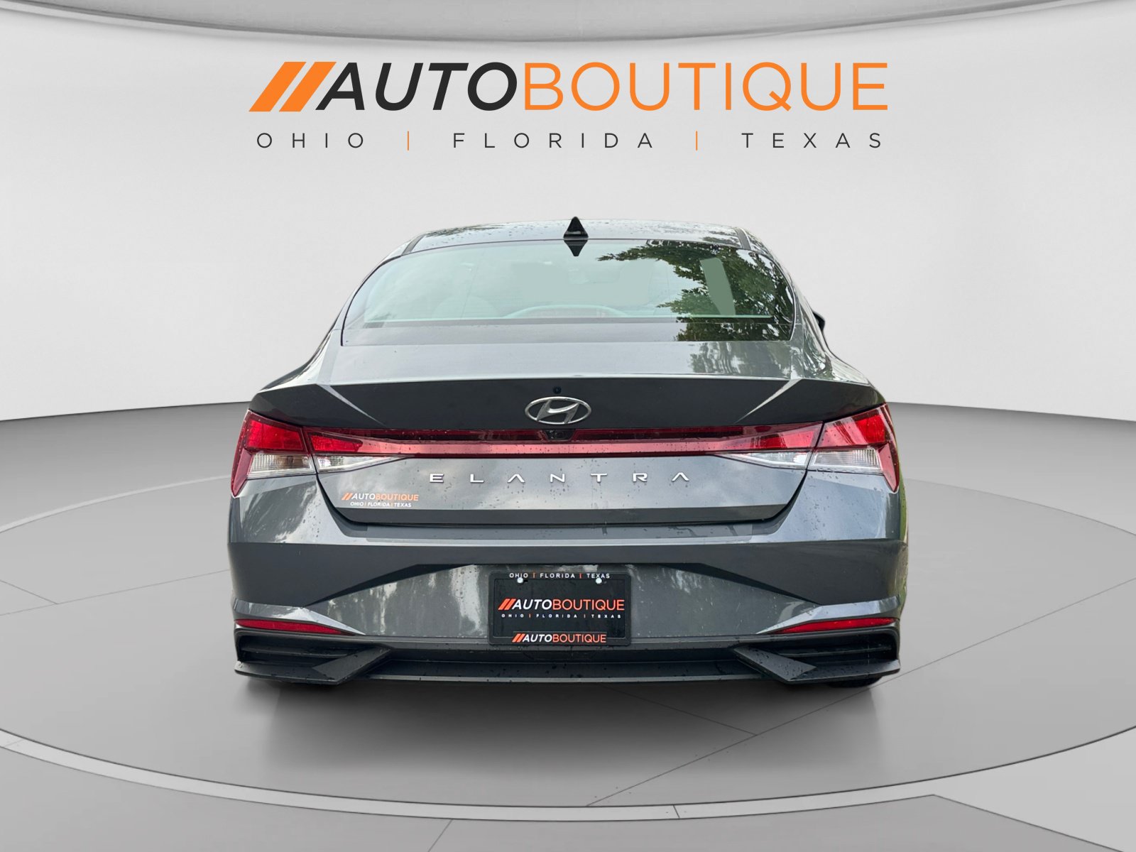 Used 2023 Hyundai Elantra SEL w/ Convenience Package FWD image 8