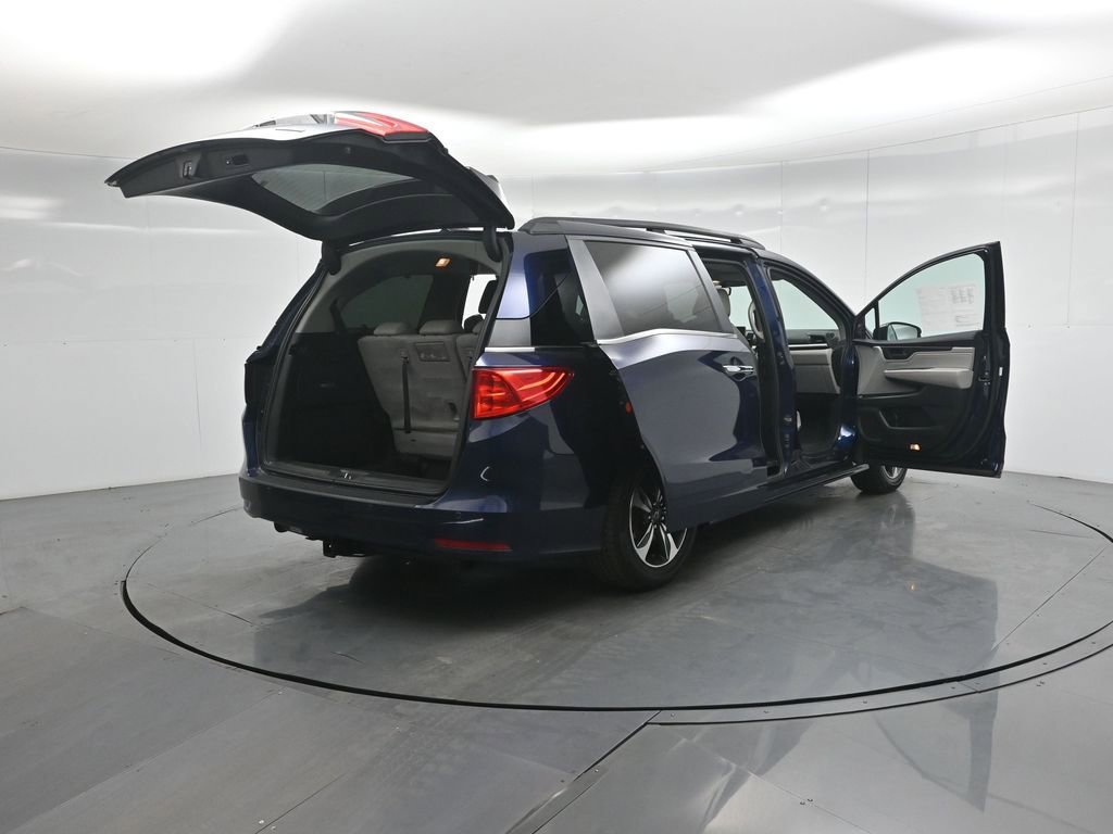Used 2018 Honda Odyssey Touring image 5