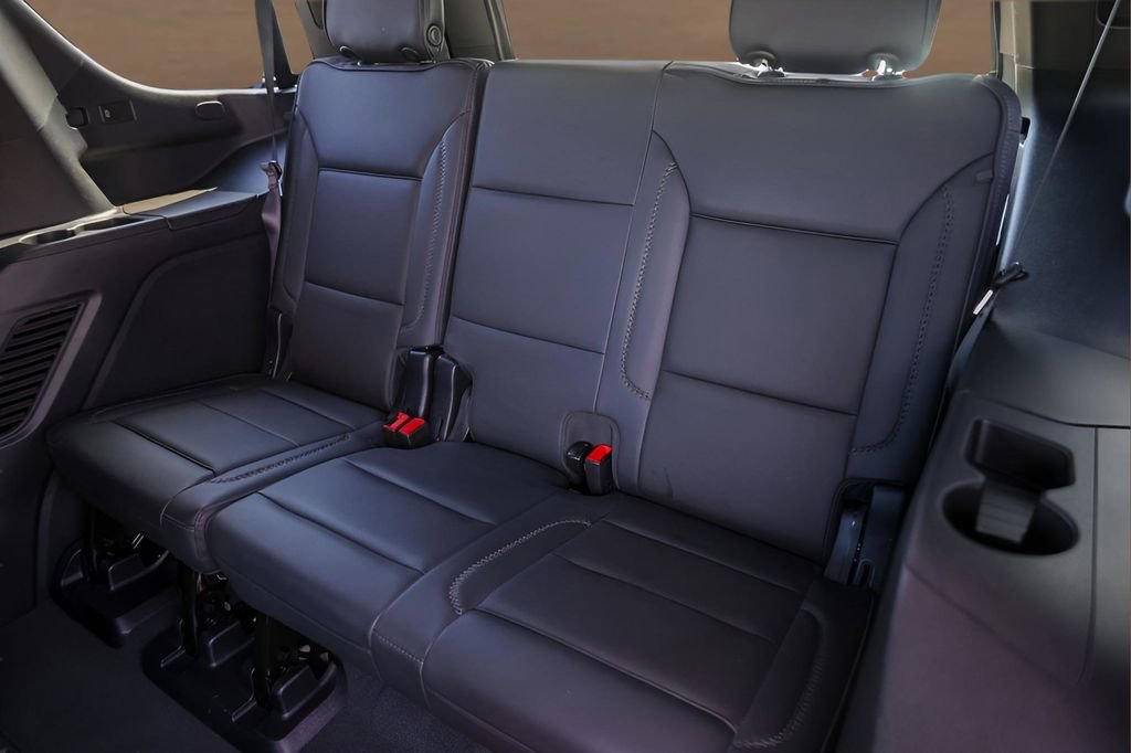 Used 2025 GMC Yukon Denali image 24