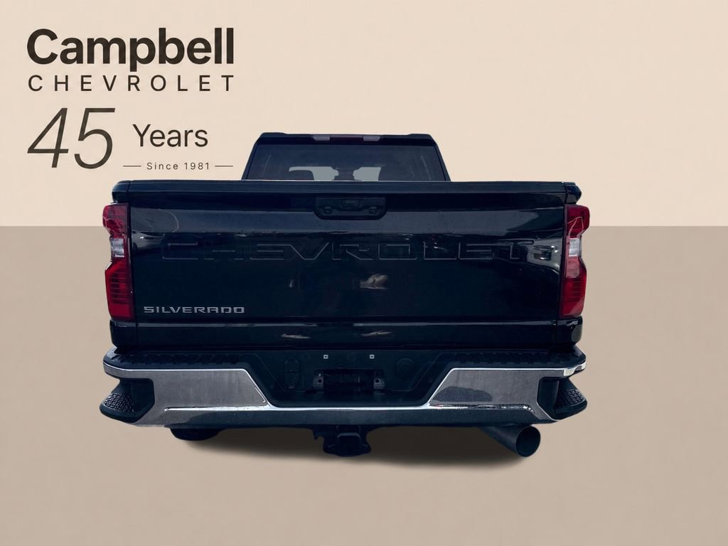 Used 2024 Chevrolet Silverado 2500 LT AWD/4WD image 4