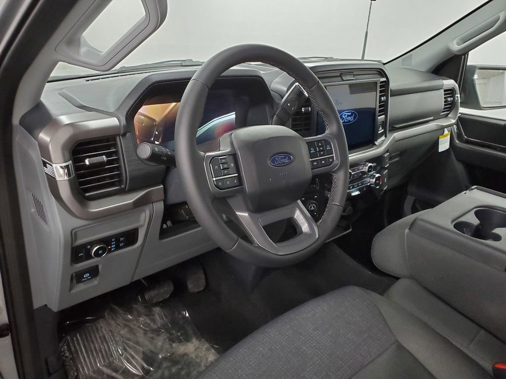 New 2026 Ford F150 XLT w/ XLT Chrome Appearance Package AWD/4WD image 12