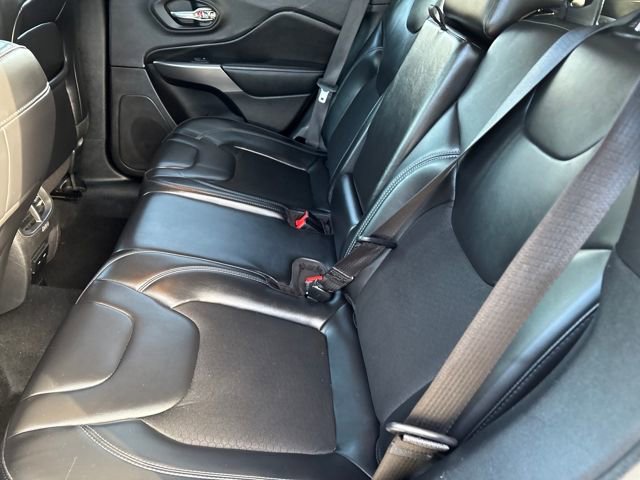 Used 2020 Jeep Cherokee Latitude Plus w/ Cold Weather Group image 10