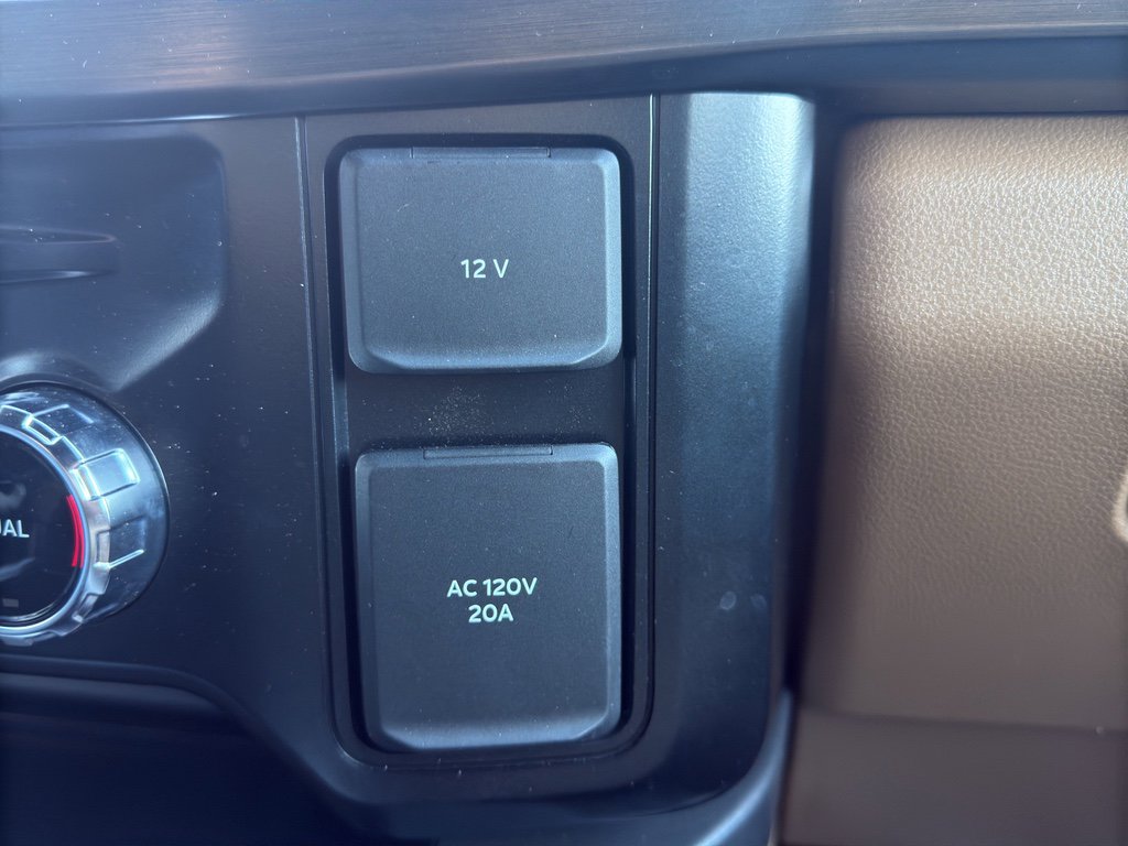 Used 2024 Ford F250 Lariat w/ Sport Appearance Package image 20