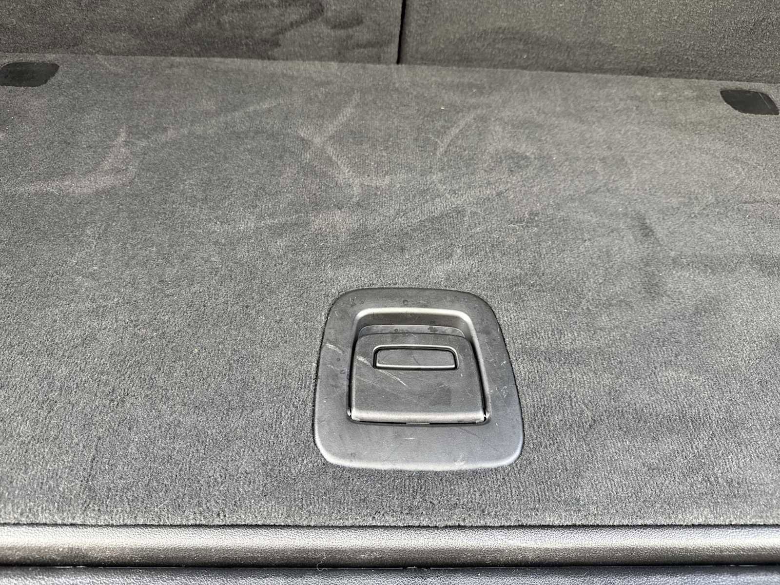 Used 2023 BMW X7 xDrive40i w/ Executive Package image 32