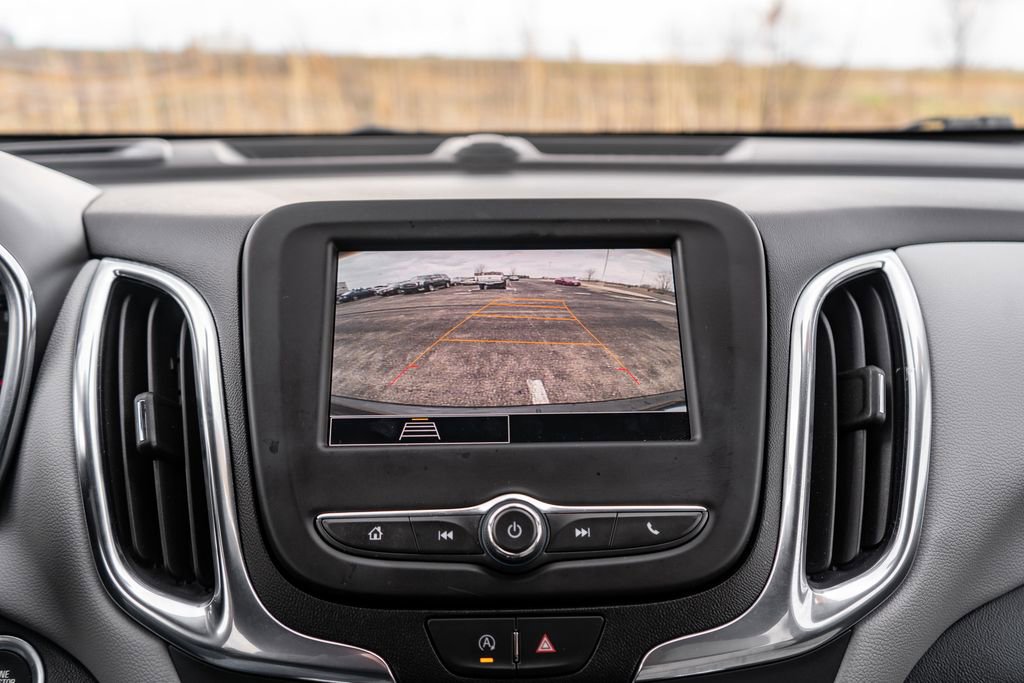 Used 2022 Chevrolet Equinox LT FWD image 29