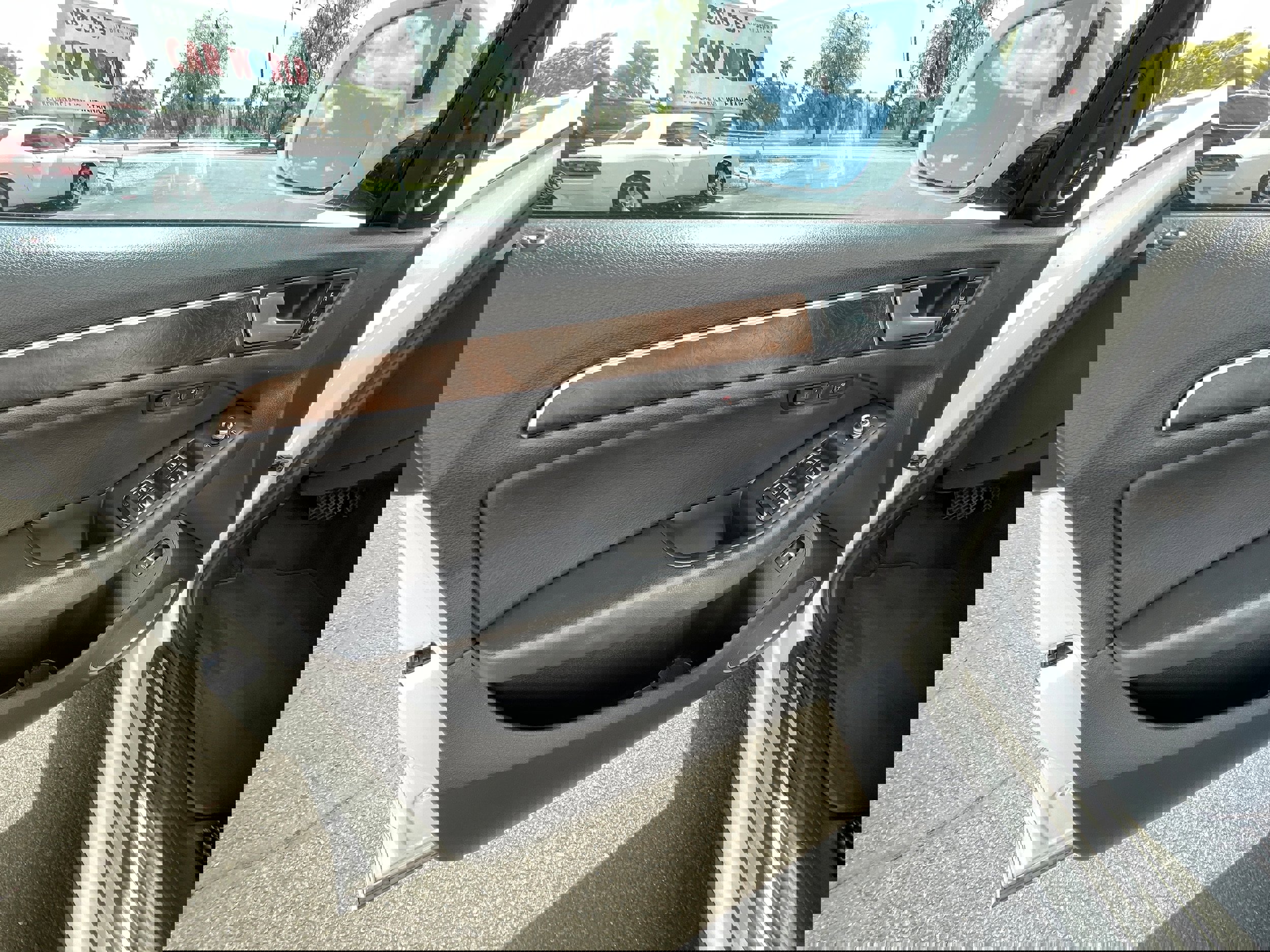 Used 2016 Audi Q5 2.0T Premium Plus w/ Technology Package image 11