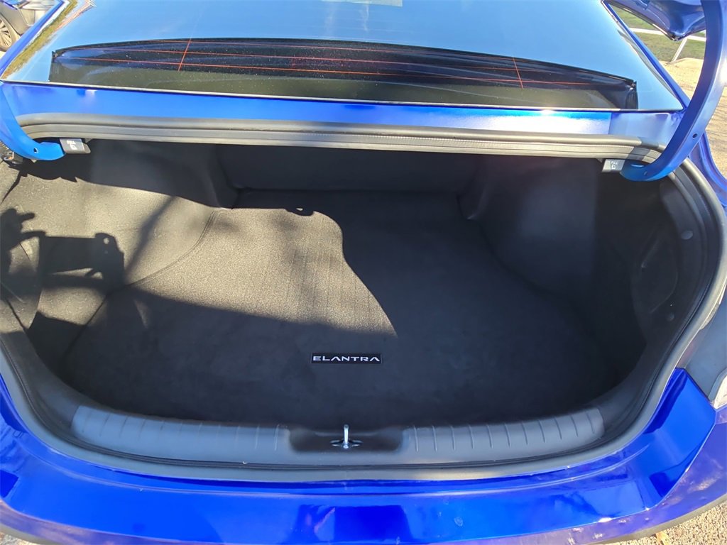Certified 2026 Hyundai Elantra Sport image 12