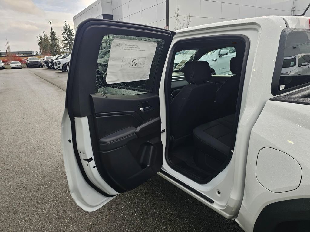 New 2026 GMC Canyon Elevation w/ Technology Package image 15