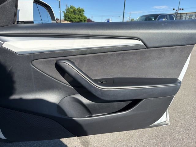 Used 2021 Tesla Model 3 Performance AWD/4WD image 11