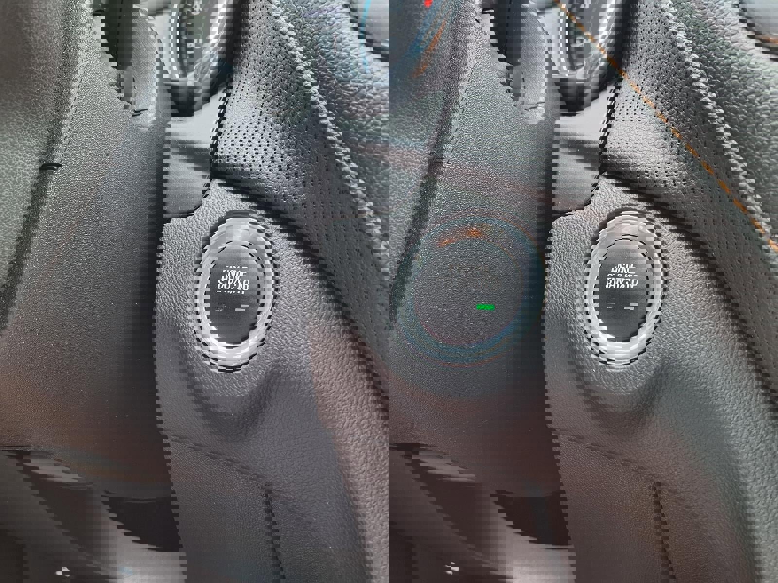 Used 2020 Chevrolet Equinox Premier image 18