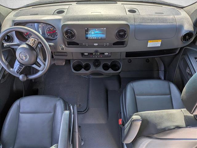 Used 2023 Mercedes-Benz Sprinter 2500 image 15