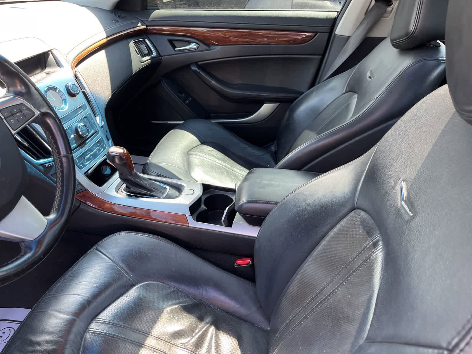 Used 2010 Cadillac CTS Luxury image 24