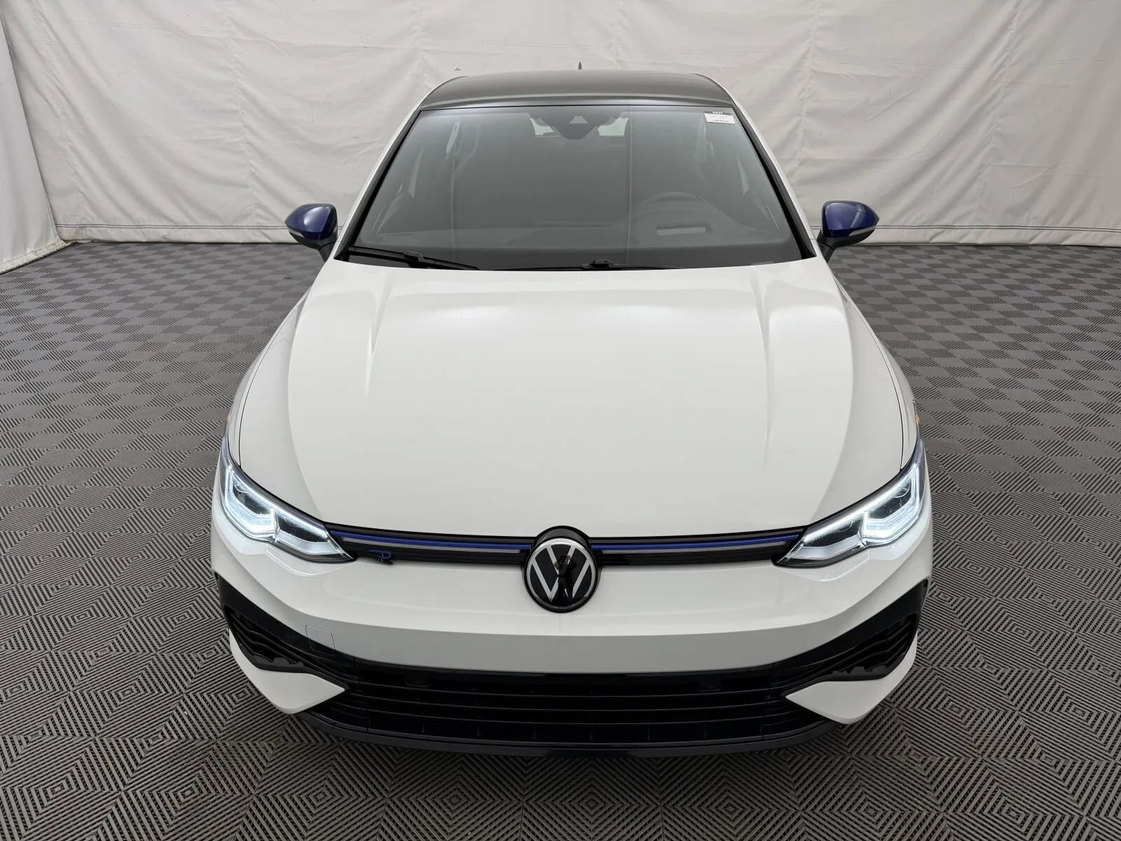 Used 2023 Volkswagen Golf 20th Anniversary Edition AWD/4WD image 3