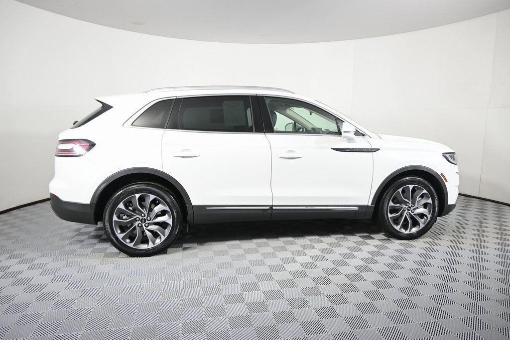 Used 2022 Lincoln Nautilus Reserve w/ Cargo Utility Package image 7