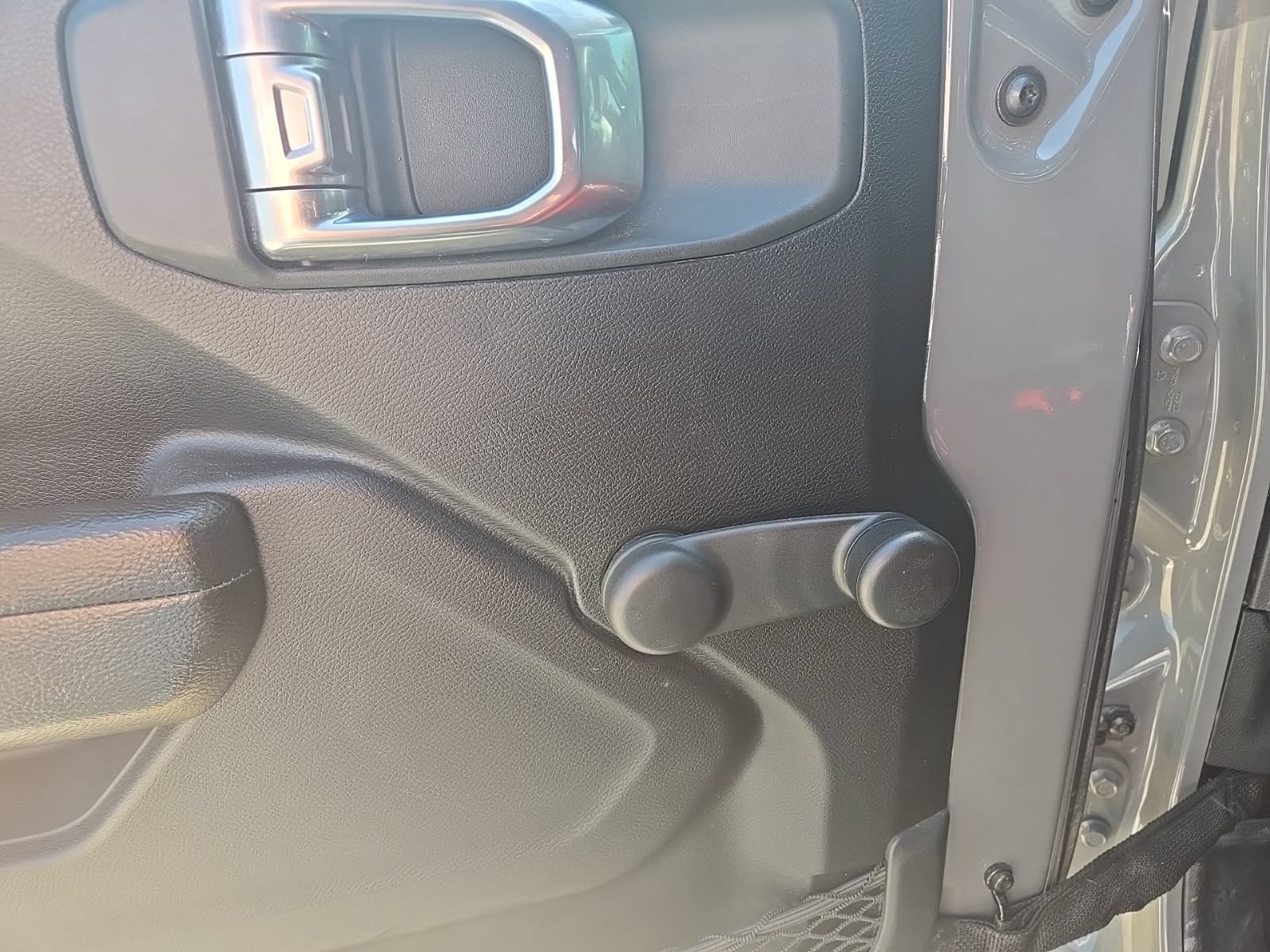 Used 2022 Jeep Wrangler Unlimited Sport AWD/4WD image 6