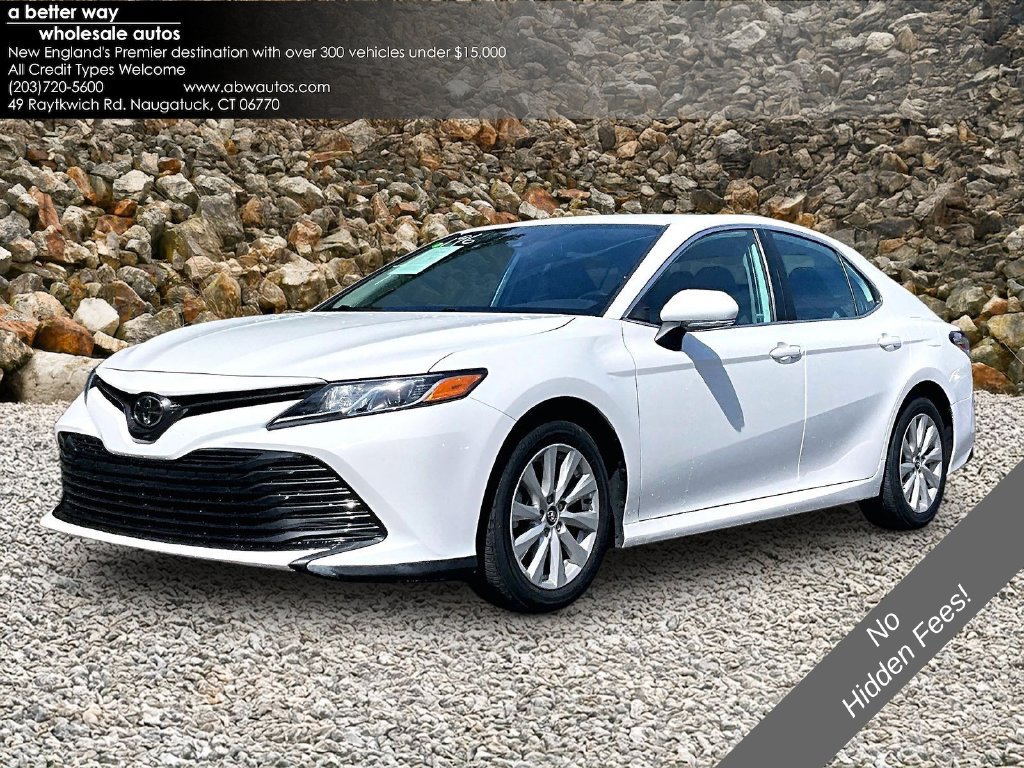 Used 2020 Toyota Camry LE w/ Convenience Package FWD image 1