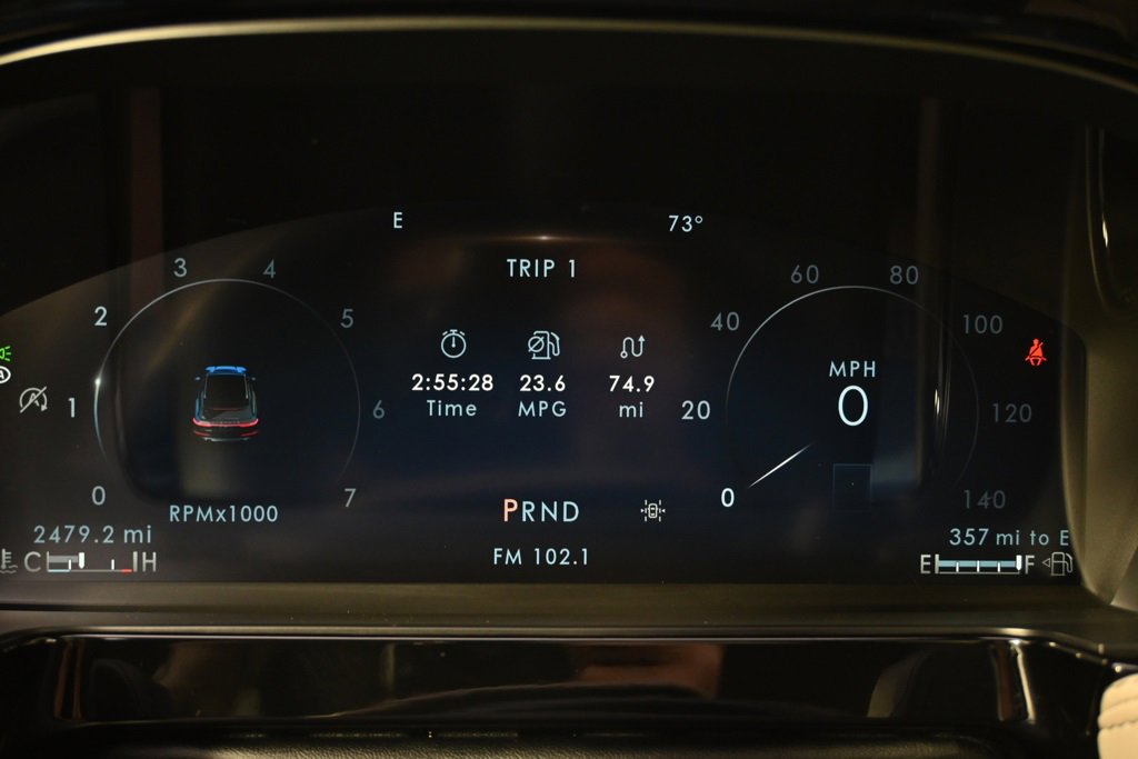 New 2025 Lincoln Corsair Reserve w/ Towing Package image 23