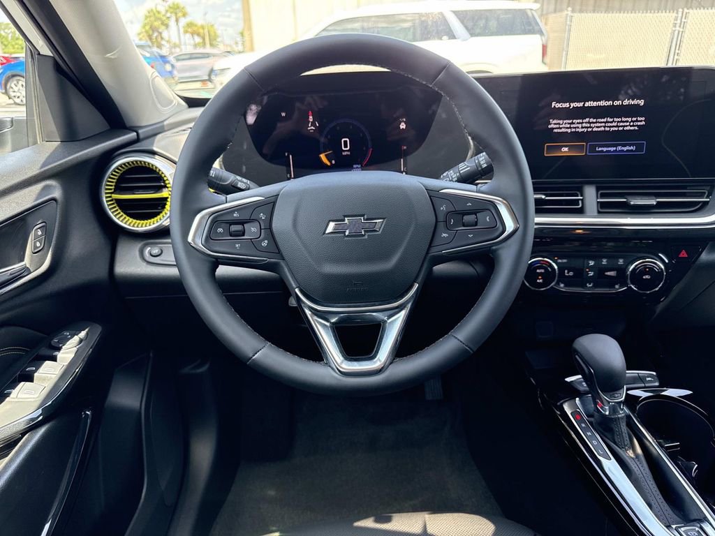 Used 2025 Chevrolet Trax ACTIV w/ Driver Confidence Package FWD image 17
