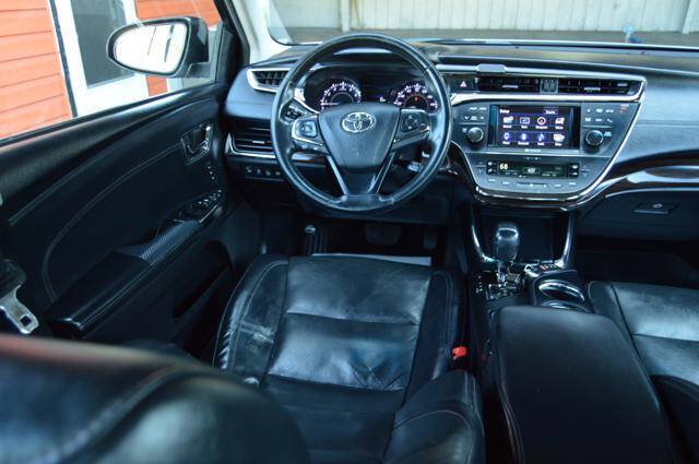 Used 2014 Toyota Avalon Limited FWD image 45