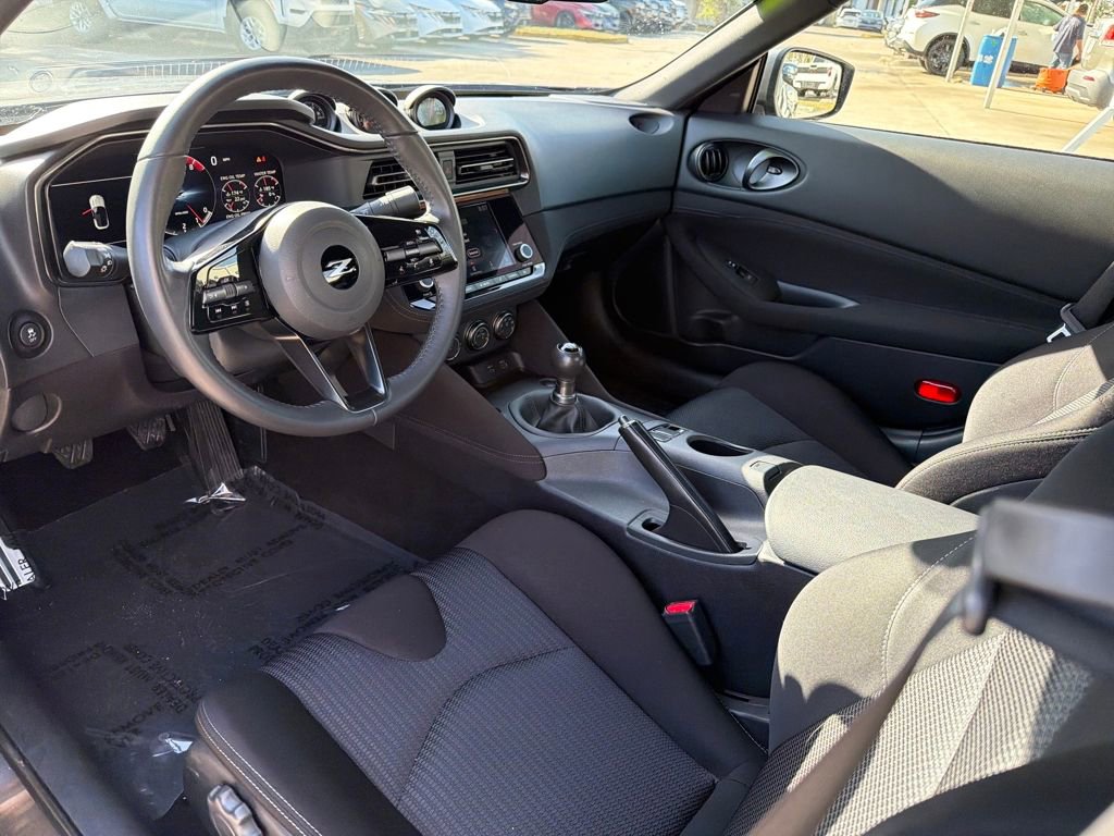 Used 2024 Nissan Z Sport w/ Floor Mat Package image 13