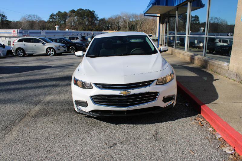 Used 2018 Chevrolet Malibu Hybrid image 2