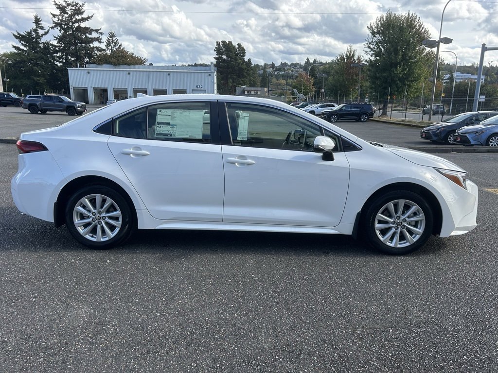 New 2026 Toyota Corolla XLE image 4