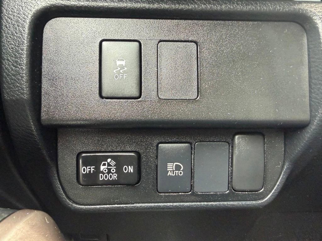 Certified 2021 Toyota Tacoma SR5 image 30