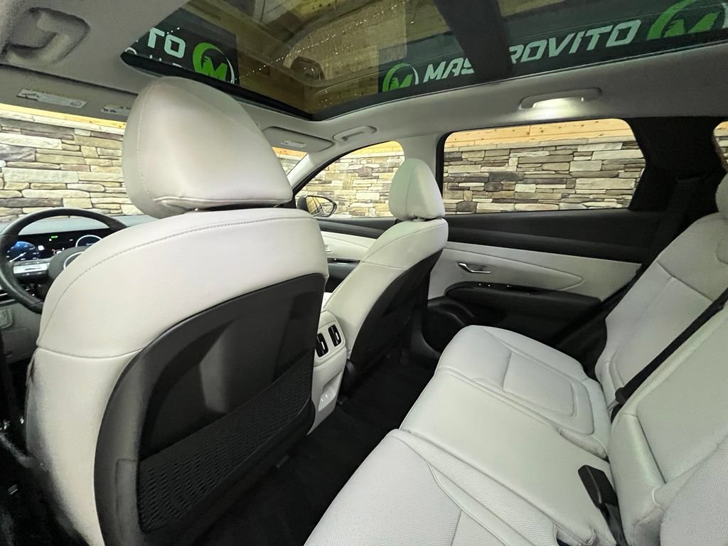 Used 2025 Hyundai Tucson Limited AWD/4WD image 53