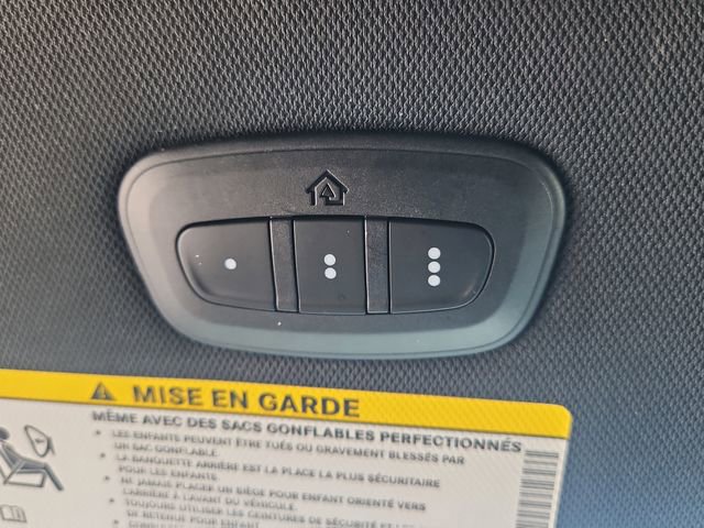 Used 2022 Chrysler Pacifica Touring-L w/ S Appearance Package FWD image 30