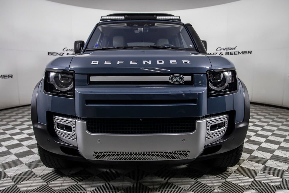 Used 2022 Land Rover Defender 110 SE image 7