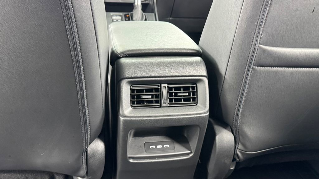 Used 2025 Honda CR-V EX-L image 37