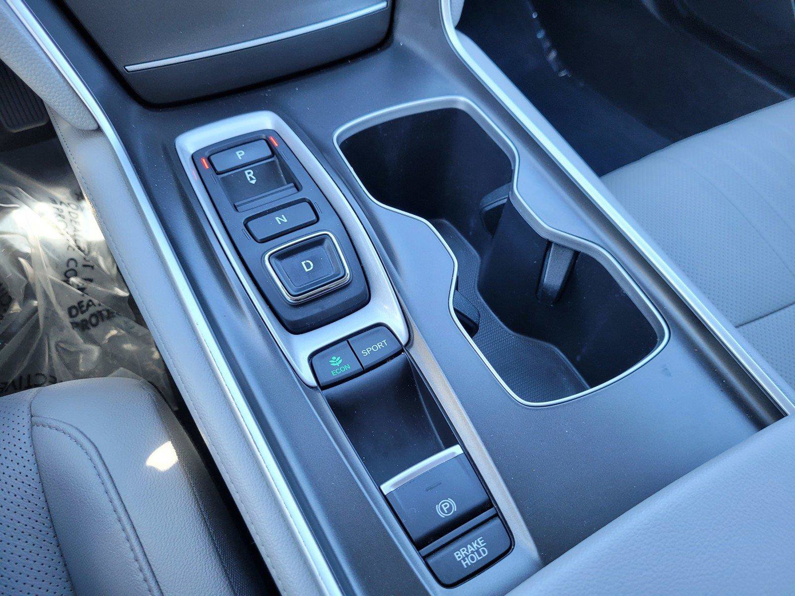Used 2019 Honda Accord Touring image 24