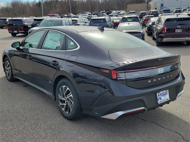 New 2026 Hyundai Sonata Blue image 3