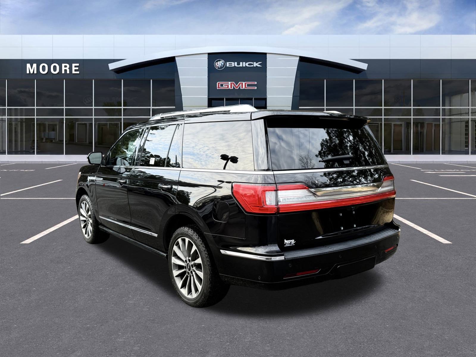 Used 2021 Lincoln Navigator Reserve image 5