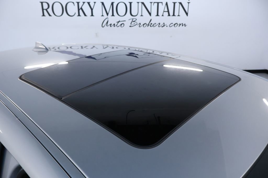 Used 2019 BMW X2 xDrive28i w/ Convenience Package image 12