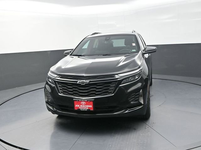 Used 2024 Chevrolet Equinox RS image 2