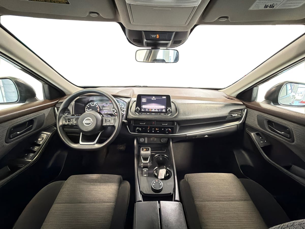 Used 2021 Nissan Rogue S AWD/4WD image 16