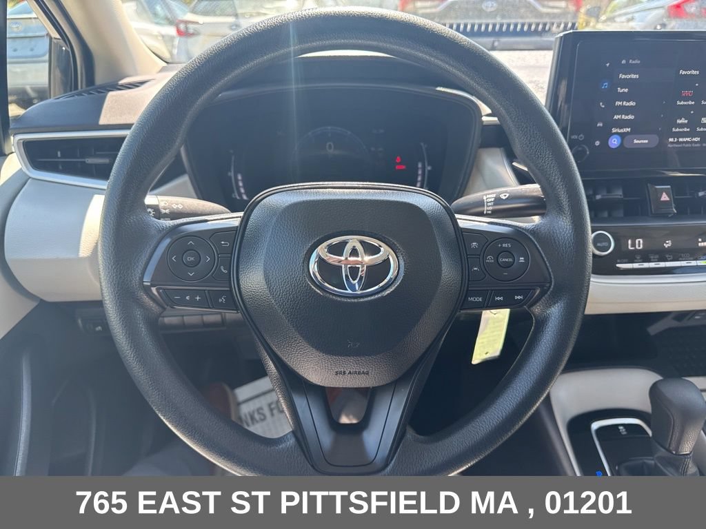 Used 2026 Toyota Corolla LE FWD image 27