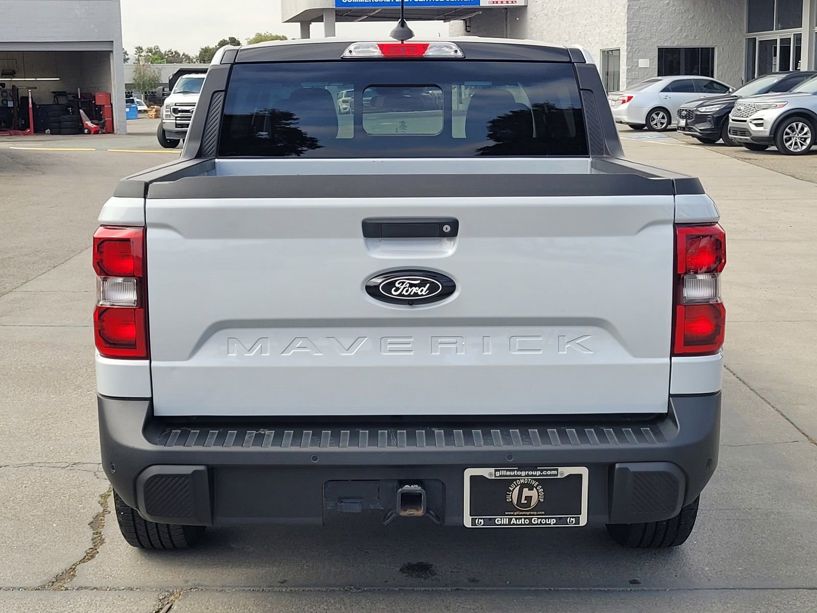 Certified 2025 Ford Maverick Lariat w/ Black Appearance Package AWD/4WD image 5