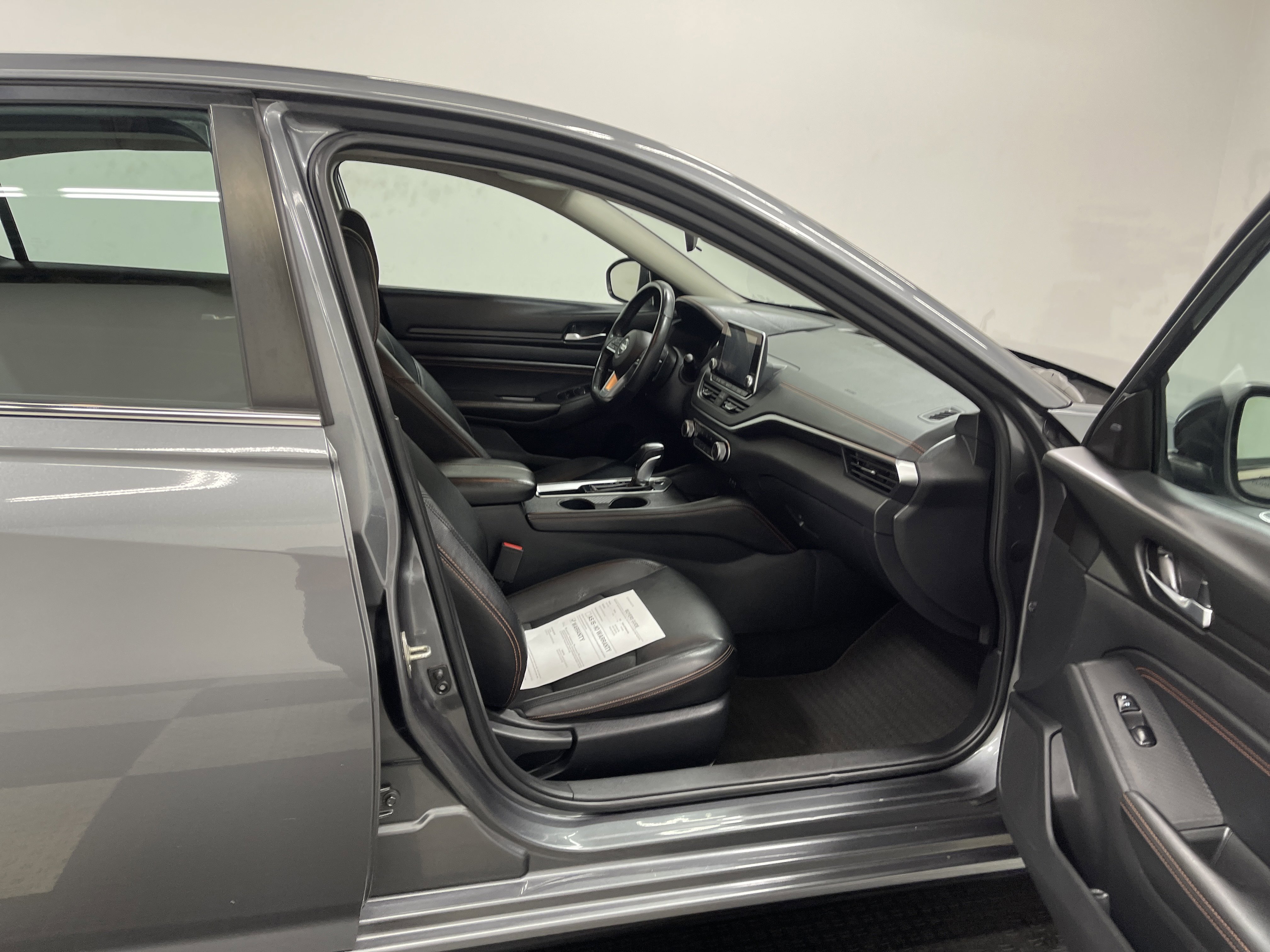 Used 2021 Nissan Altima 2.5 SR image 25