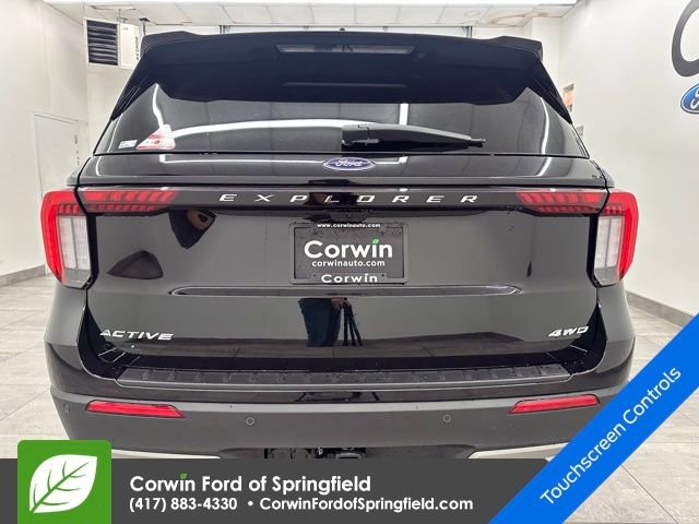 New 2026 Ford Explorer Active w/ Active Comfort Package image 4