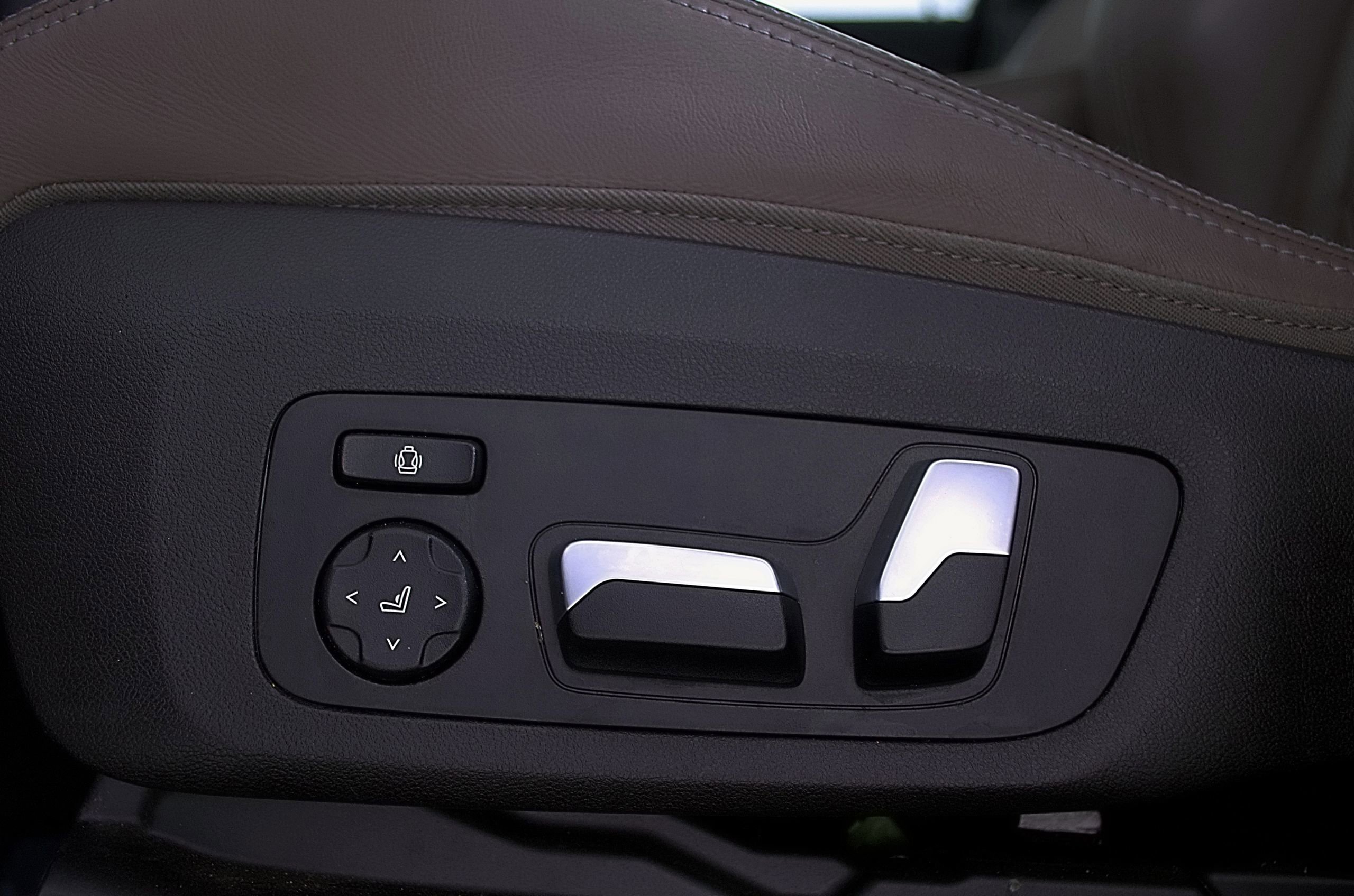 Used 2020 BMW X3 M w/ Executive Package AWD/4WD image 23