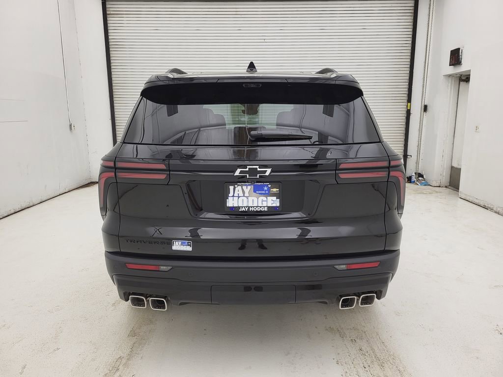 New 2026 Chevrolet Traverse LT w/ Midnight/Sport Edition image 16