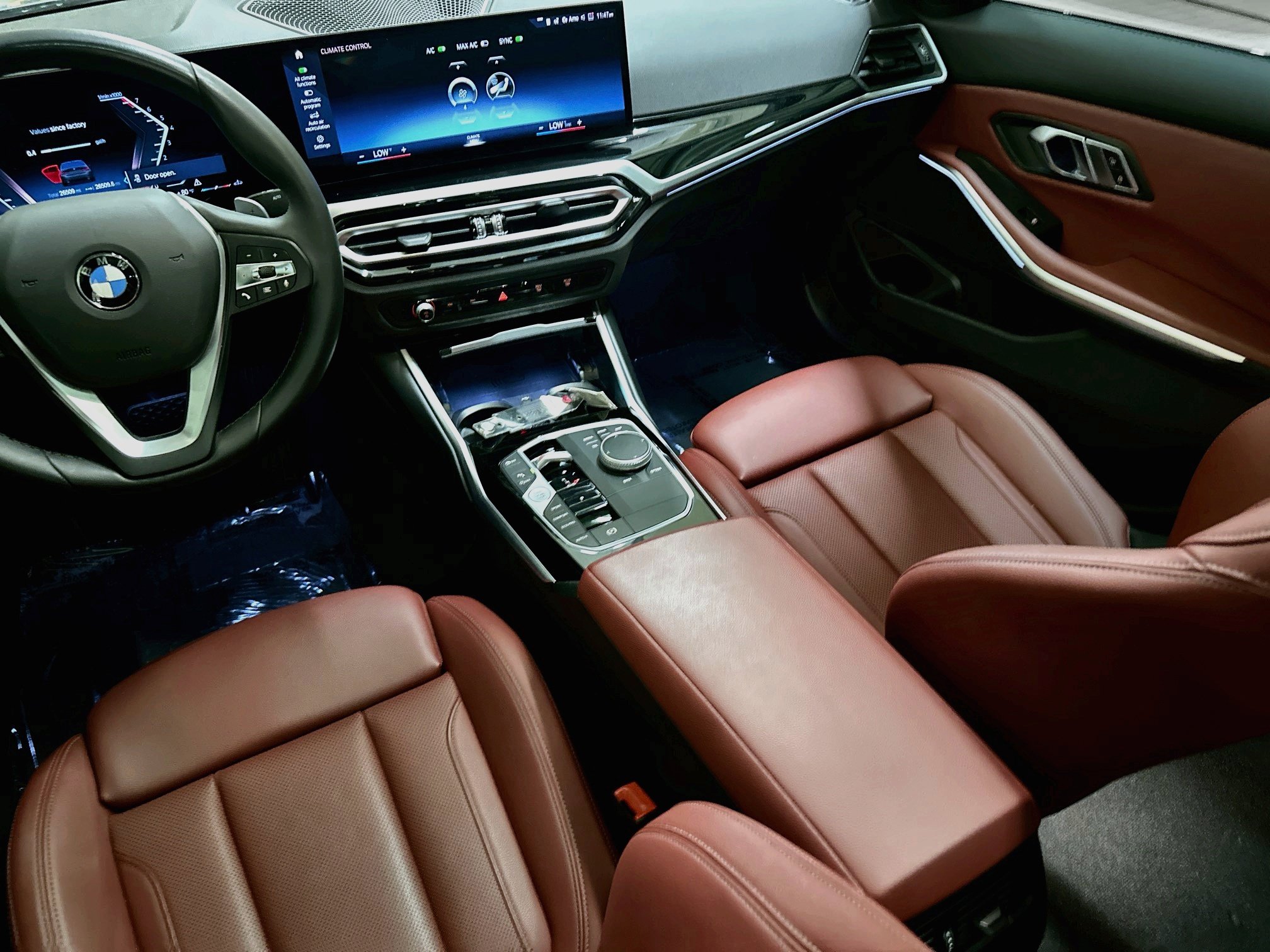 Certified 2023 BMW 330i Sedan w/ Convenience Package RWD image 23