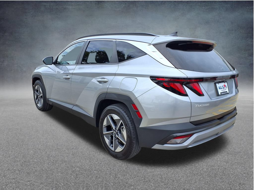 Used 2025 Hyundai Tucson SEL FWD image 12