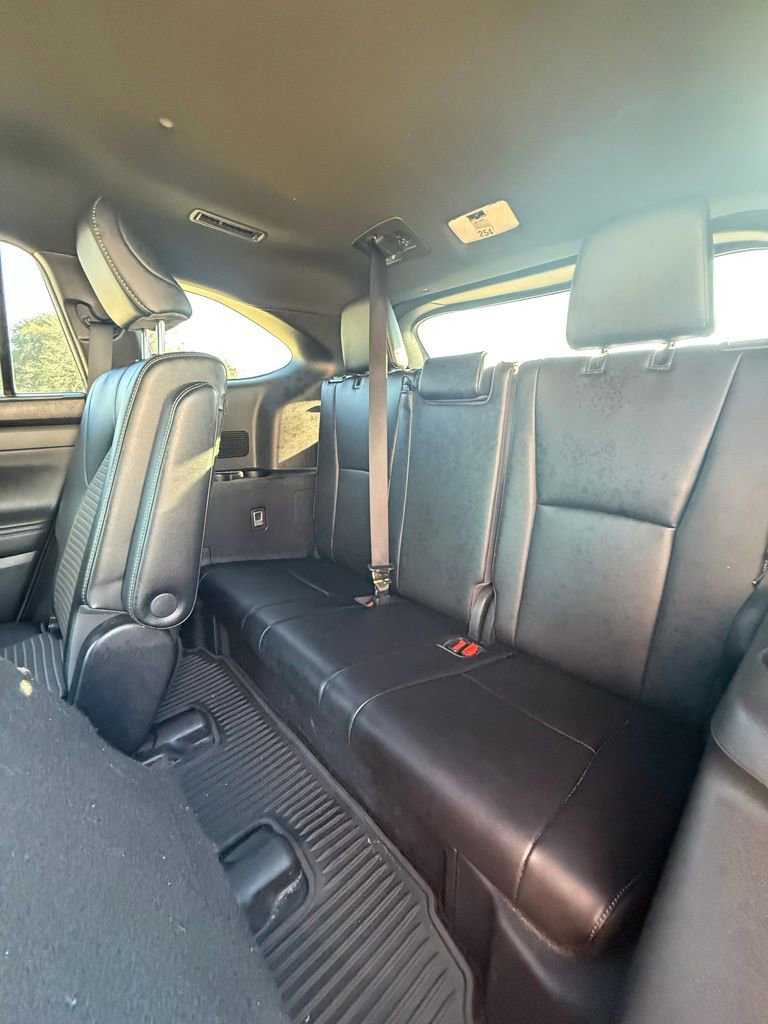 Used 2023 Toyota Highlander XSE image 11