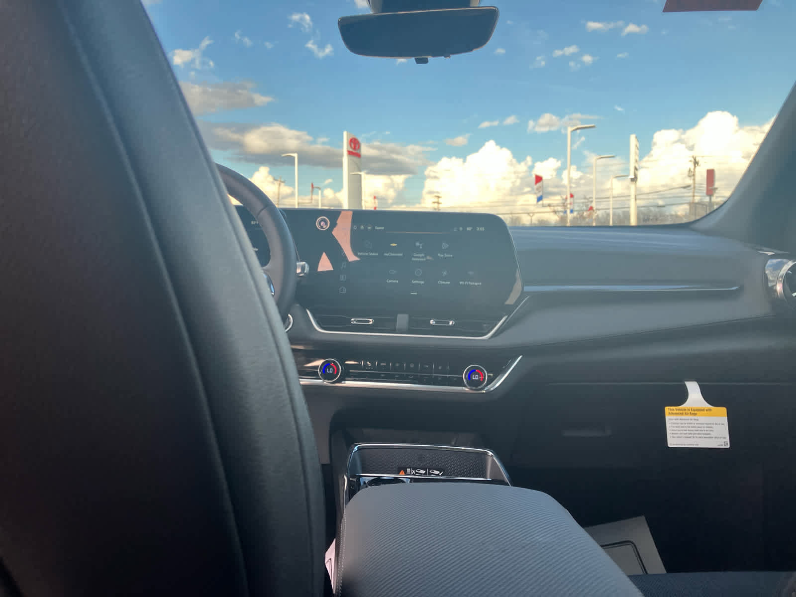 New 2026 Chevrolet Equinox LT w/ Convenience Package II image 36